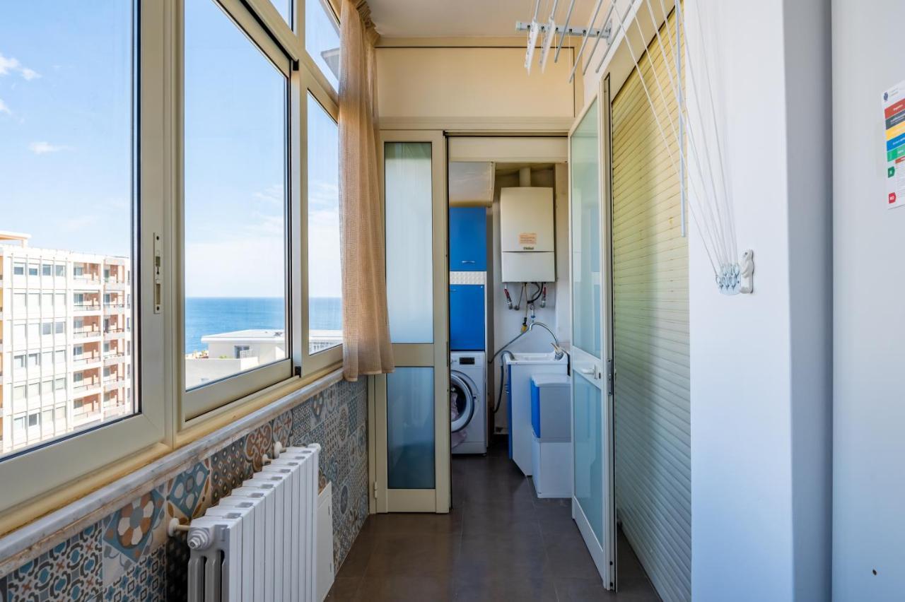 Catania Seaview Apartment With Balcony Eksteriør bilde